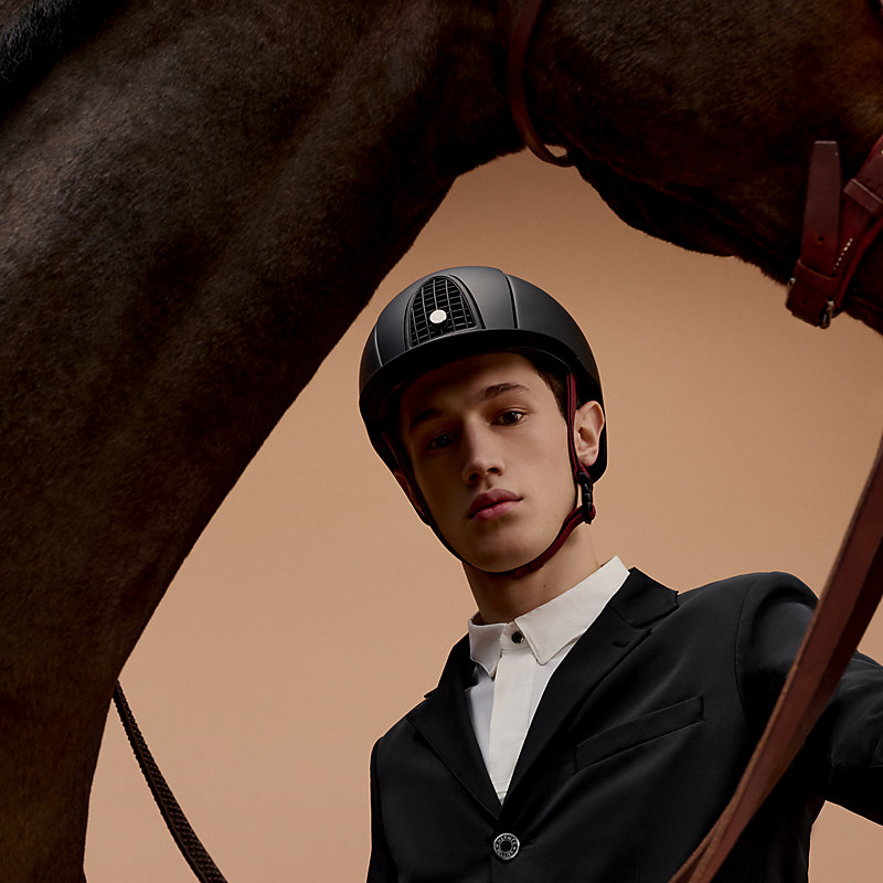 乗馬用ヘルメット　乗馬ヘルメット　乗馬　馬　乗馬用品　ヘルメット　黒　52-56 乗馬 ヘルメット Air通気E 黒 ブラック Klaus 帽子 馬具 サイズ調節